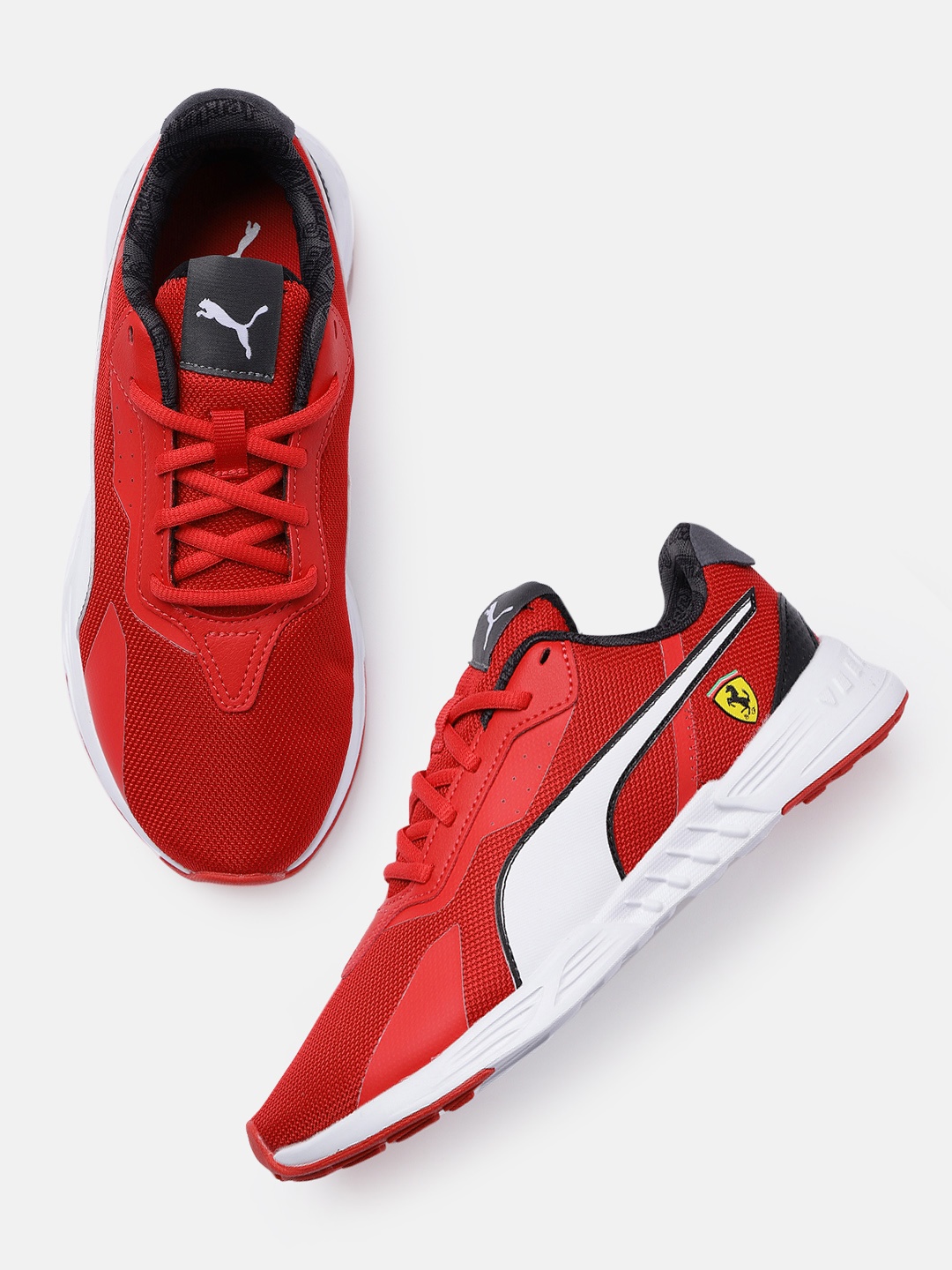 

PUMA Motorsport Unisex Scuderia Ferrari Tiburion Sneakers, Red