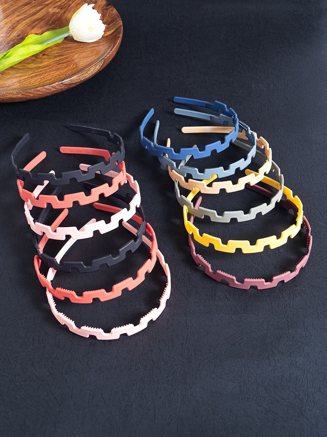 

Golden Peacock Girls Set Of 12 Spiral Hairband, Red