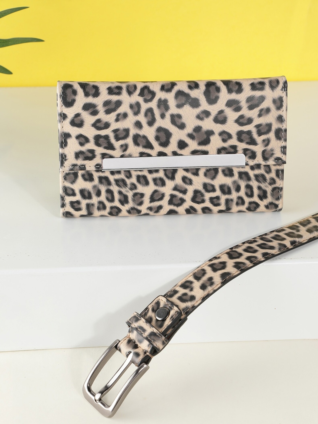 

Alvaro Castagnino Women Animal Printed Belt and Wallet Combo Gift Set, Beige