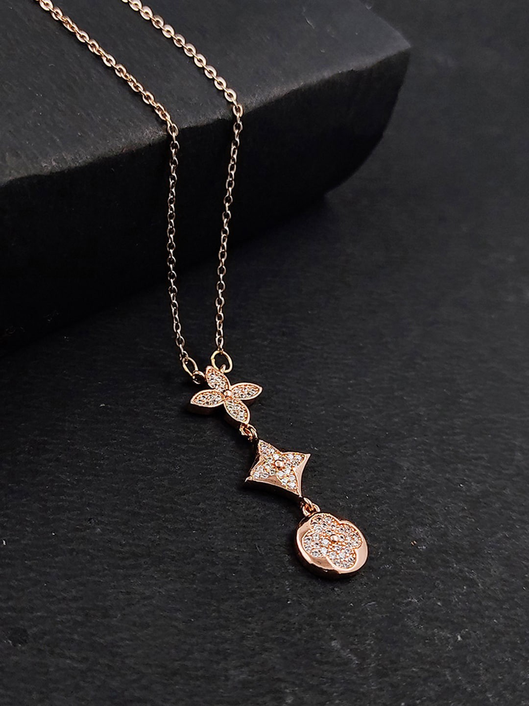 

Saizen Rose Gold-Plated Necklace