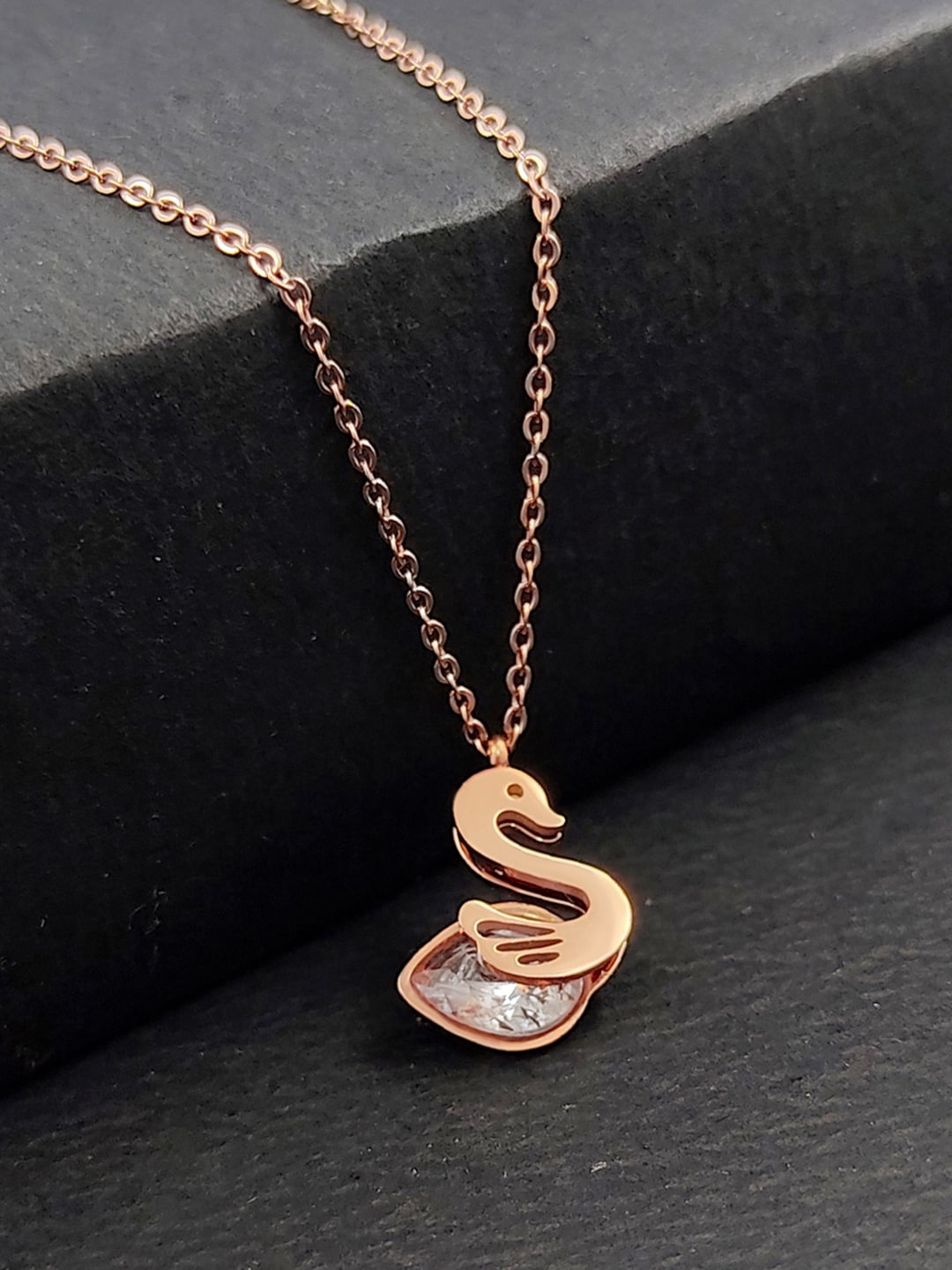 

Saizen Rose Gold-Plated Swan Necklace