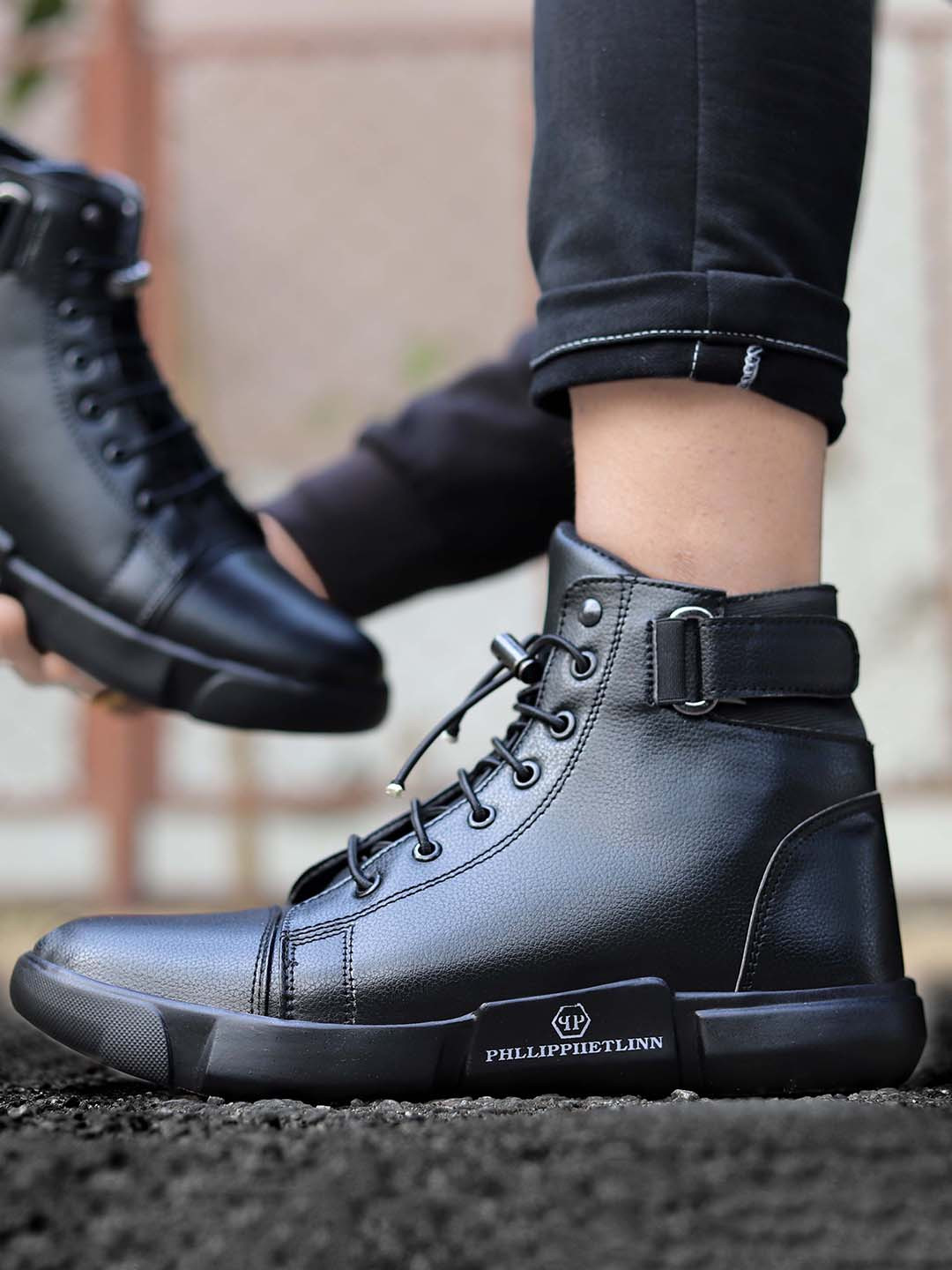 

FOUR STAR TRUCK SALES Men Round-Toe Mid-Top Boots, Black