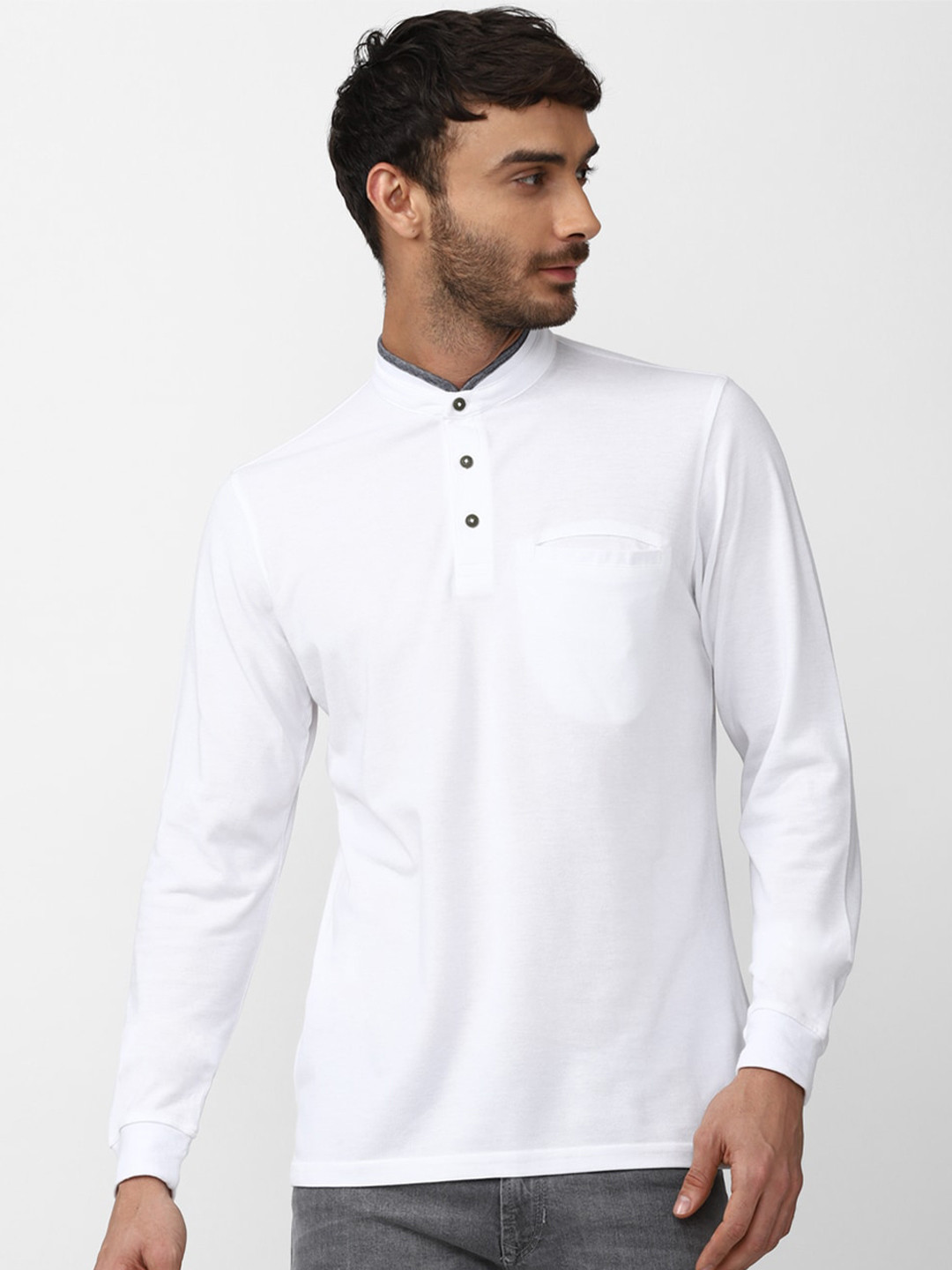 

Peter England Casuals Men Regular Fit Mandarin Collar Cotton T-shirt, White