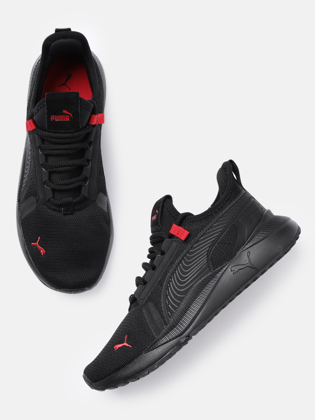 

Puma Unisex Solid Pacer Future Street Plus Regular Sneakers, Black