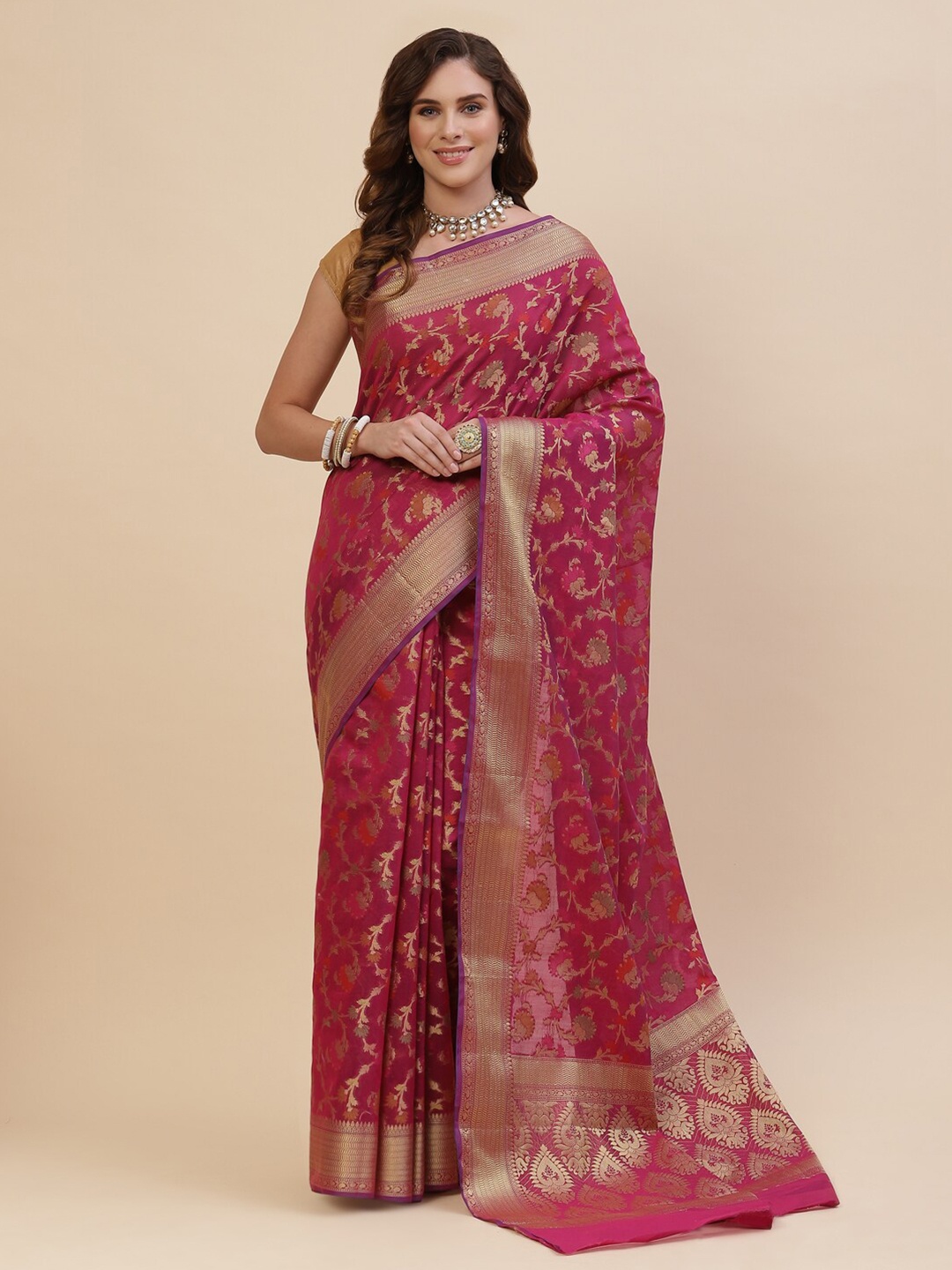 

Meena Bazaar Floral Woven Design Zari Saree, Magenta
