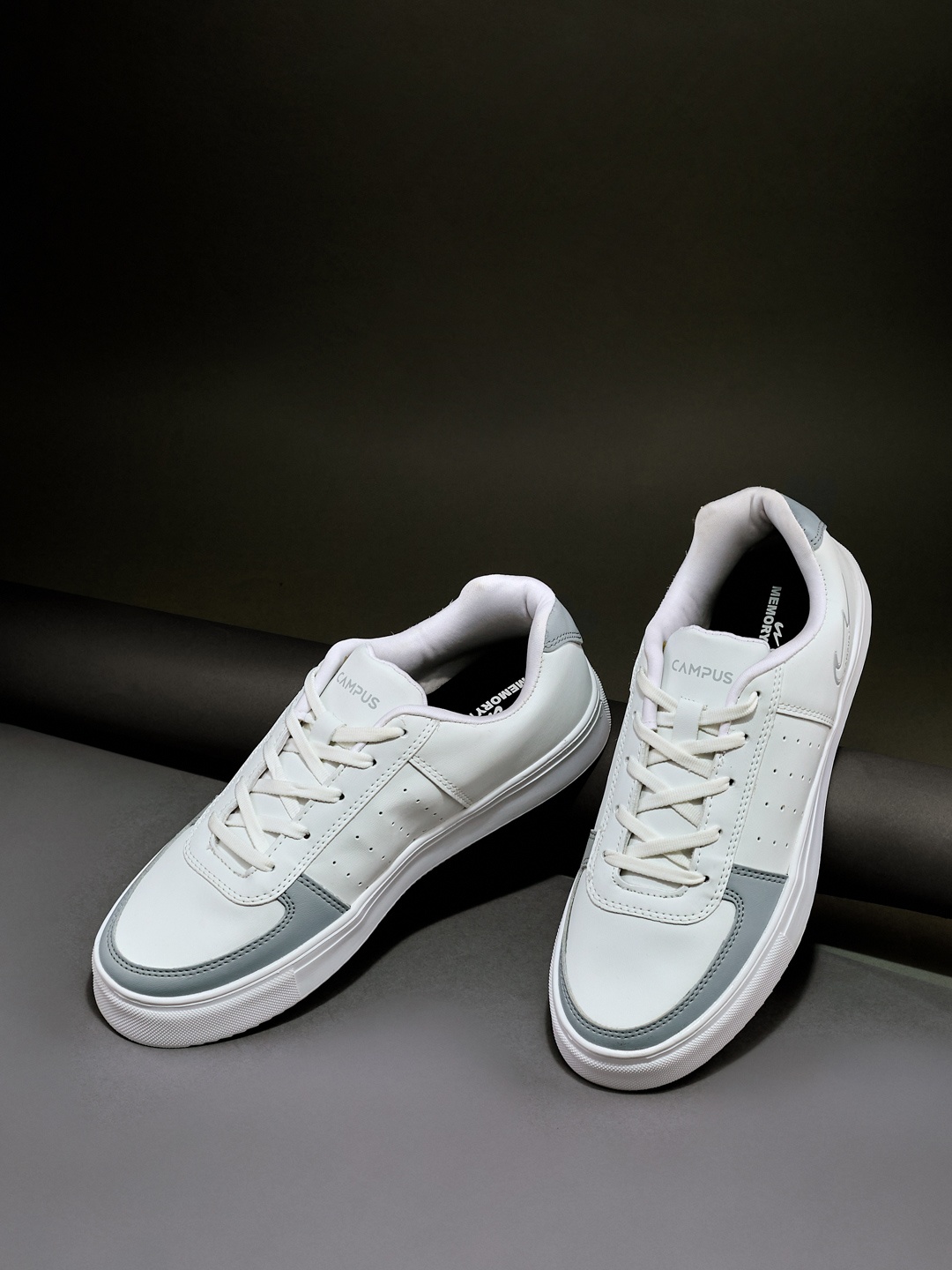 

Campus CAMP DENVER Women Lace-Up Sneakers, White
