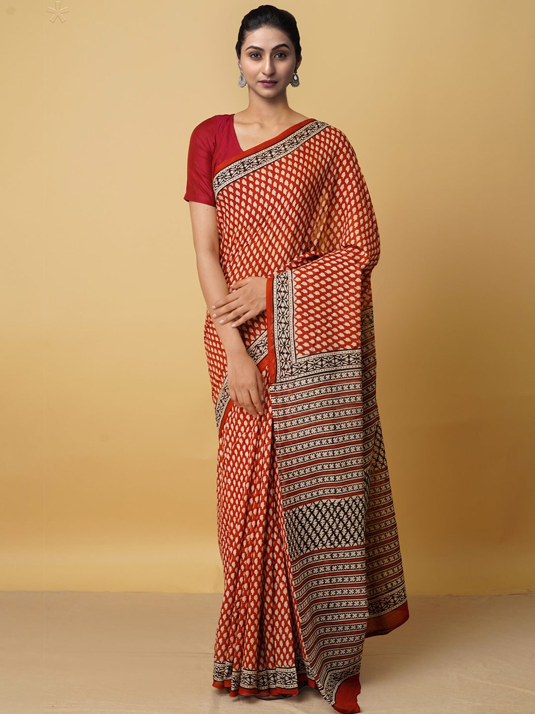 

Unnati Silks Ethnic Motifs Pure Cotton Bagru Saree, Red