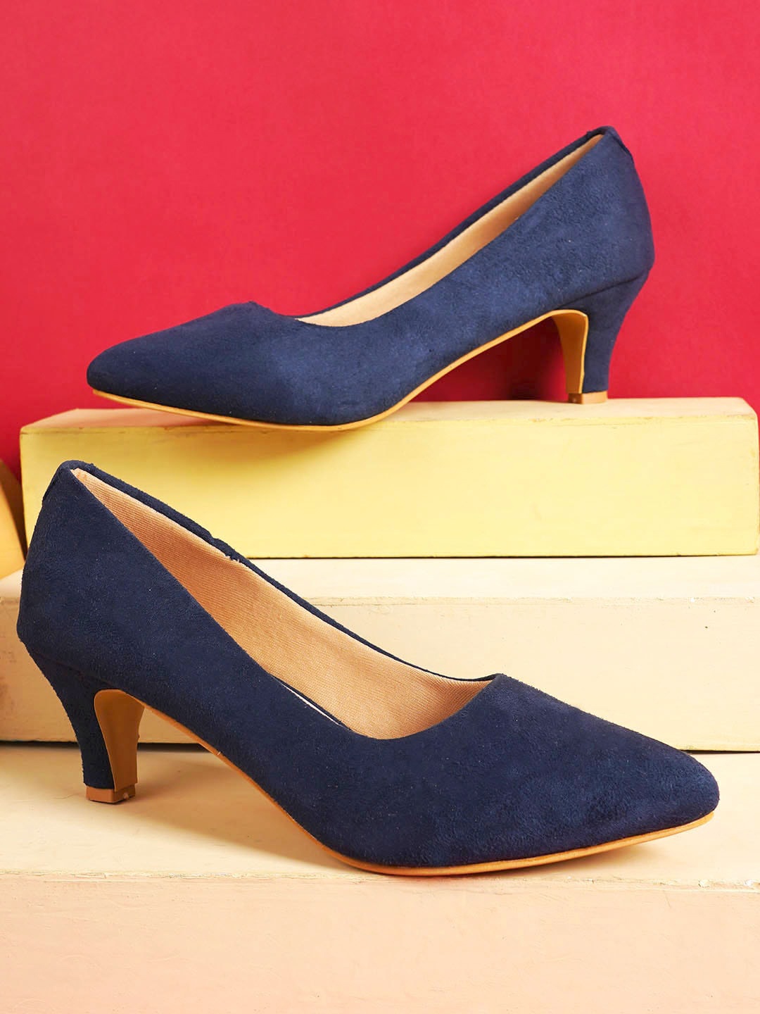 

Cogner Suede Party Kitten Pumps, Navy blue