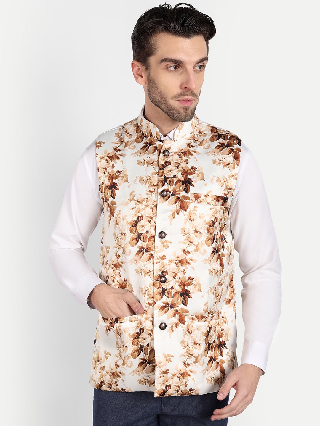 

Vandnam Fabrics Men Floral Nehru Jacket, Brown