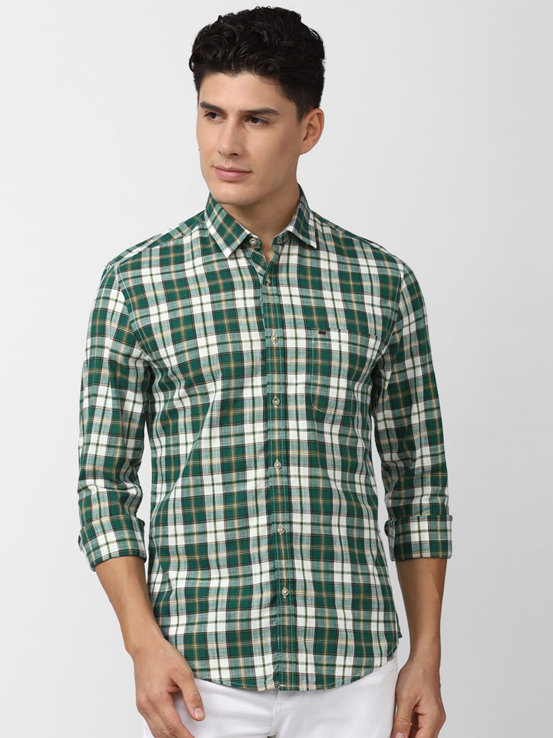 

Peter England Casuals Men Slim Fit Tartan Checks Checked Casual Shirt, Green