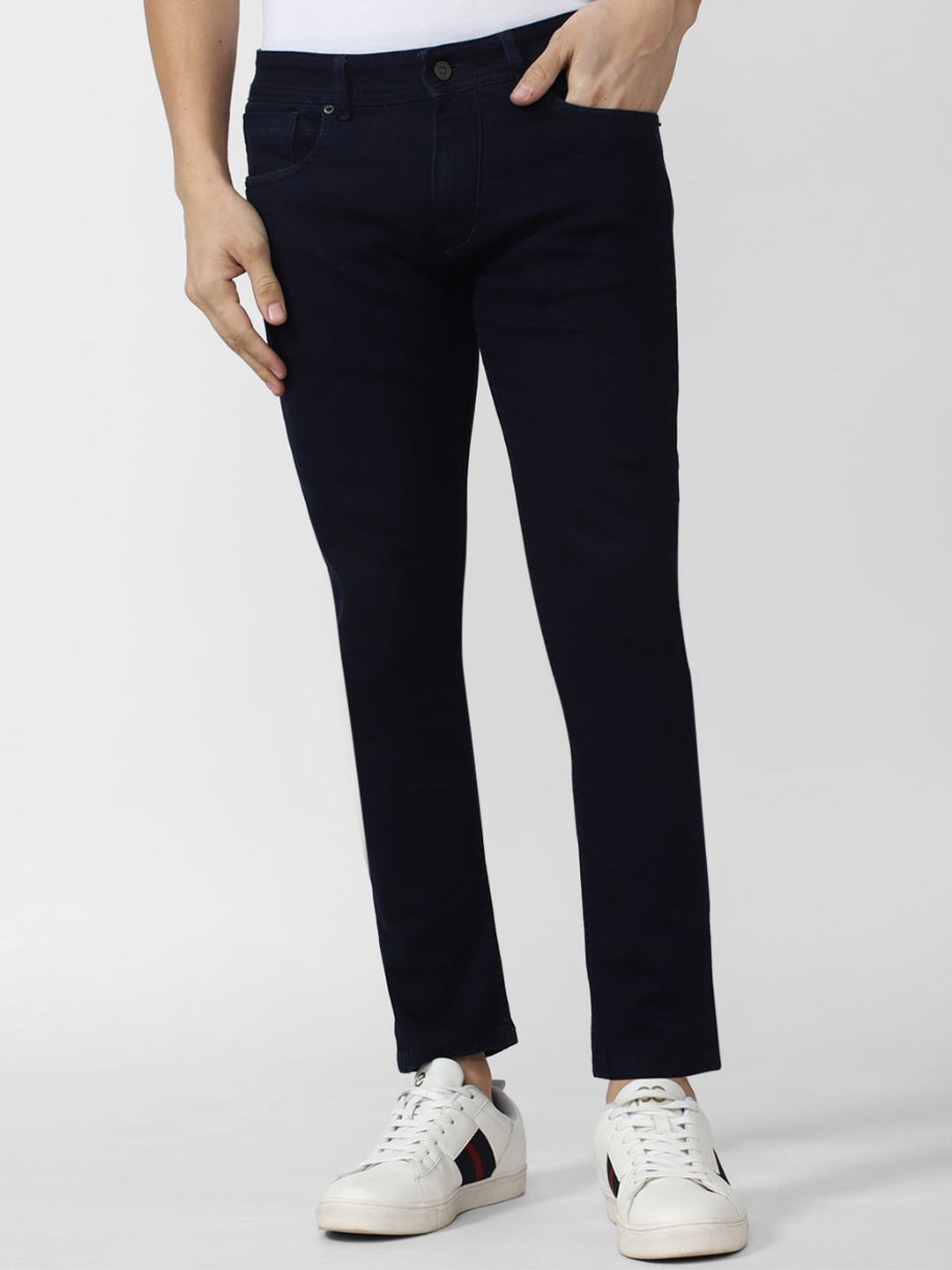

Peter England Casuals Men Slim Fit Jeans, Navy blue