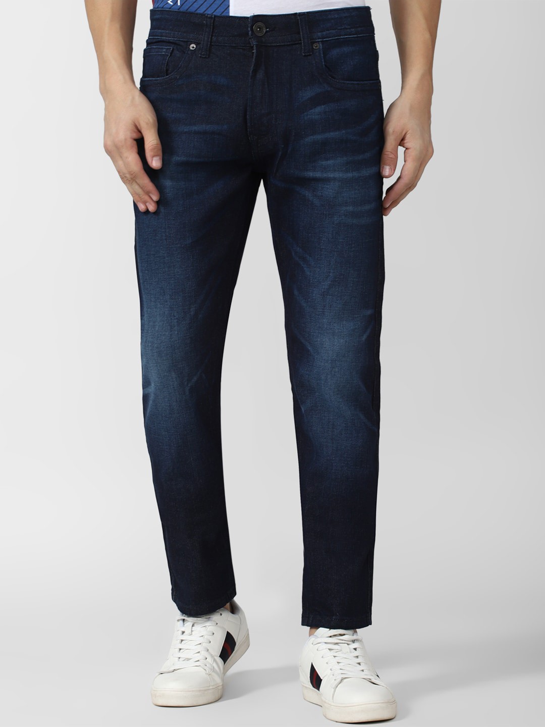 

Peter England Casuals Men Regular Fit Light Fade Jeans, Navy blue