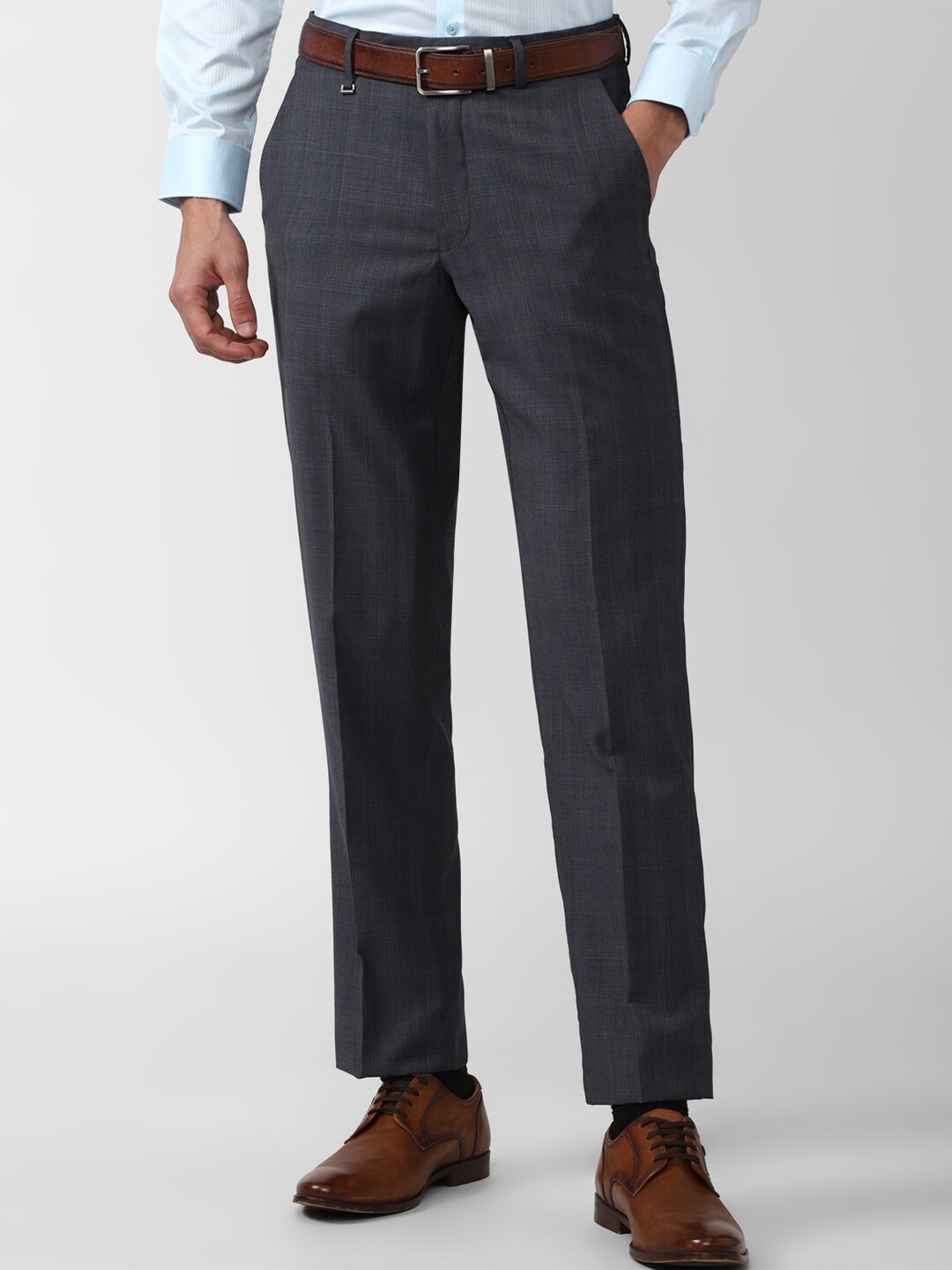 

Van Heusen Men Checked Trousers, Grey