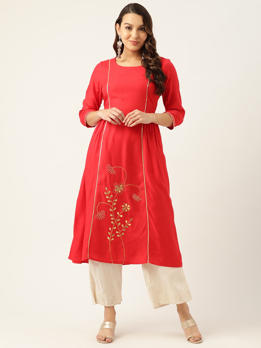 

ZIZO By Namrata Bajaj Women Floral Printed Gotta Patti Kurta, Red