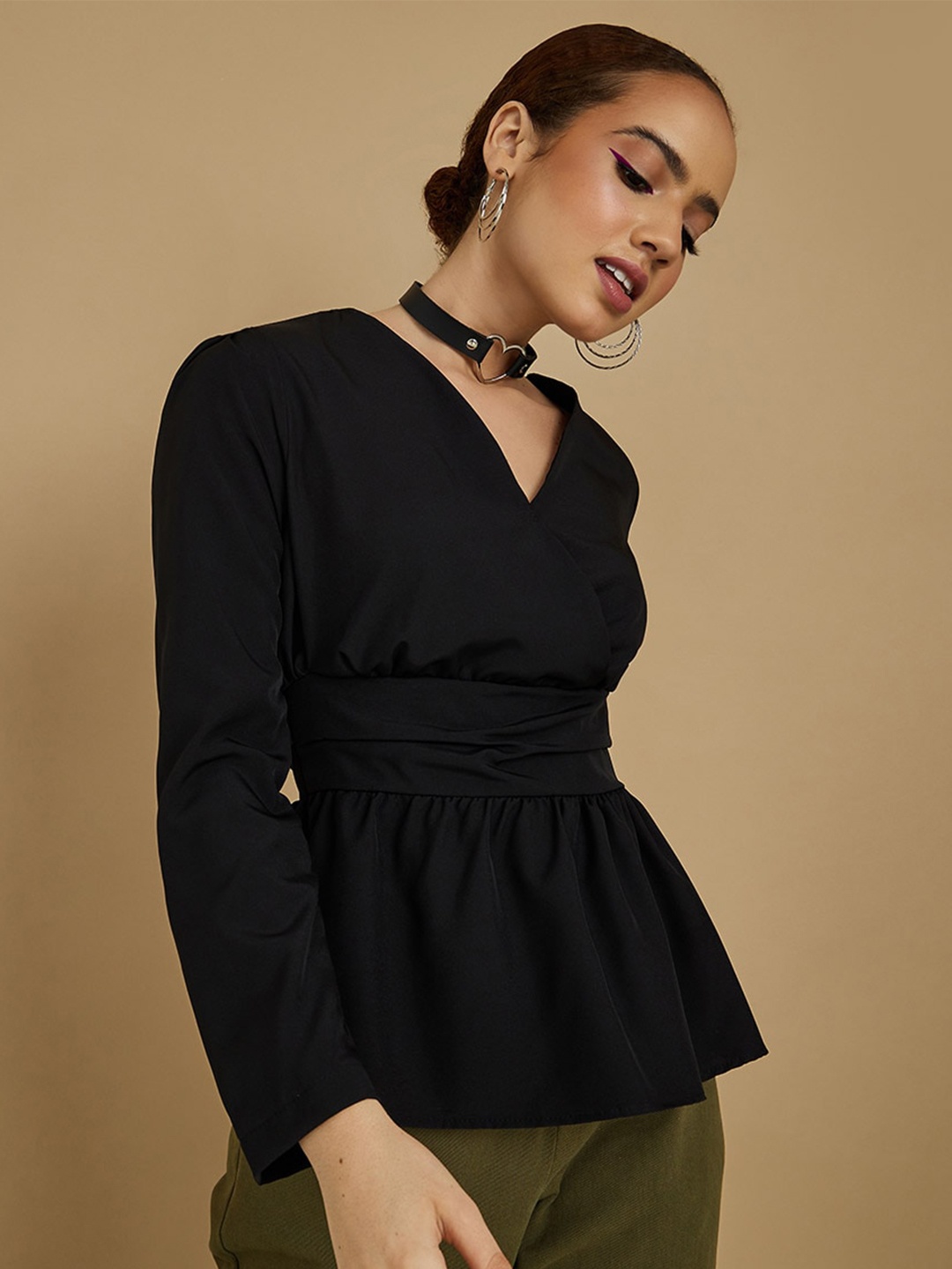 

Styli V Neck Wrap Top, Black
