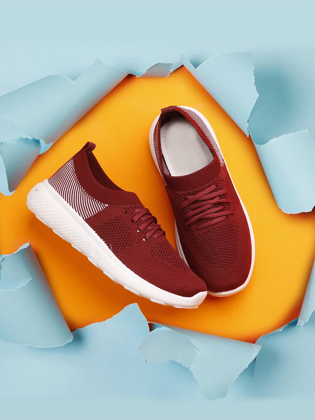 

KRAASA Women Mesh Walking Shoes, Maroon