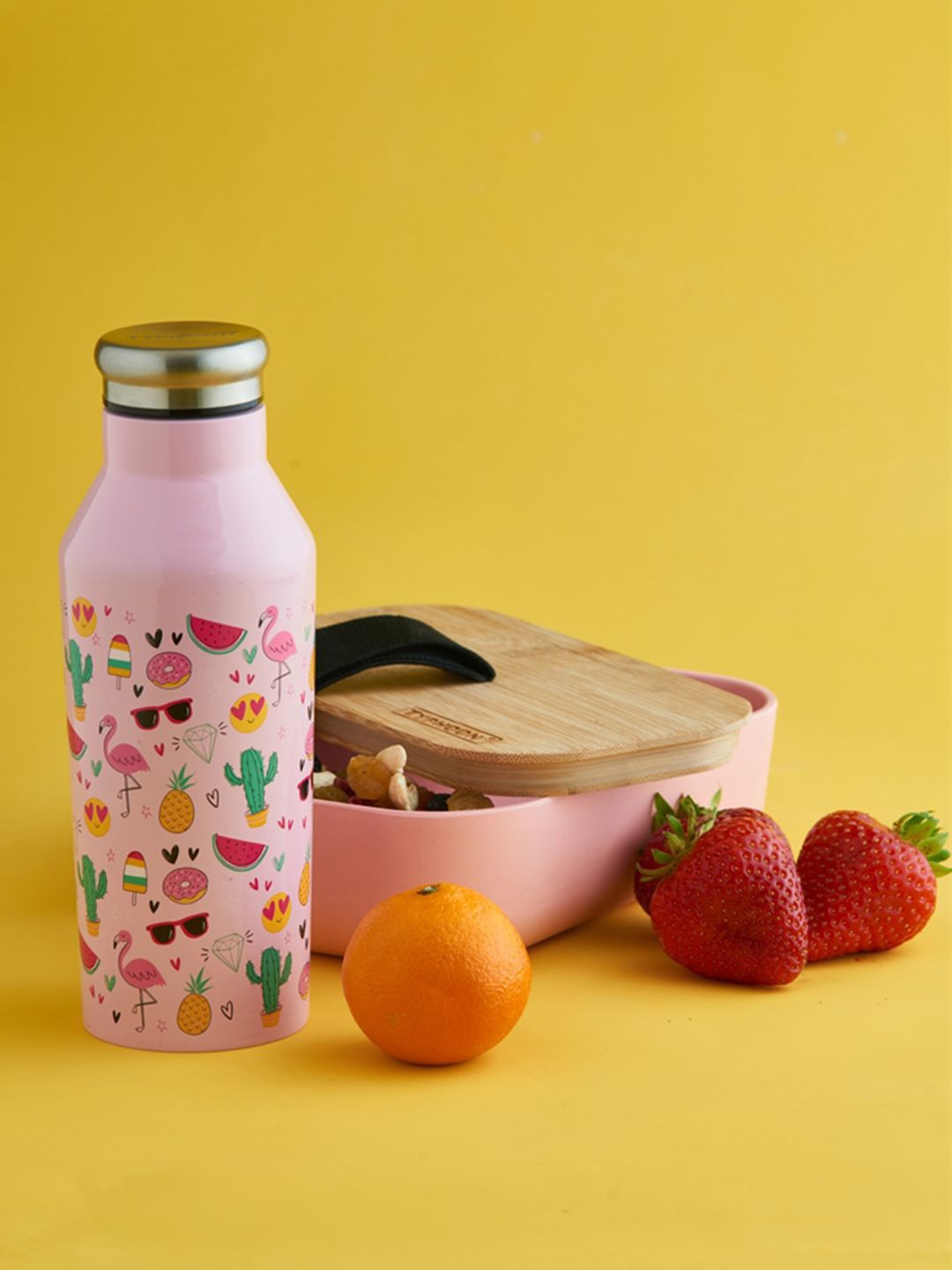 

TYPHOON Pure Pink Emoji Printed Water Bottle 600 ml