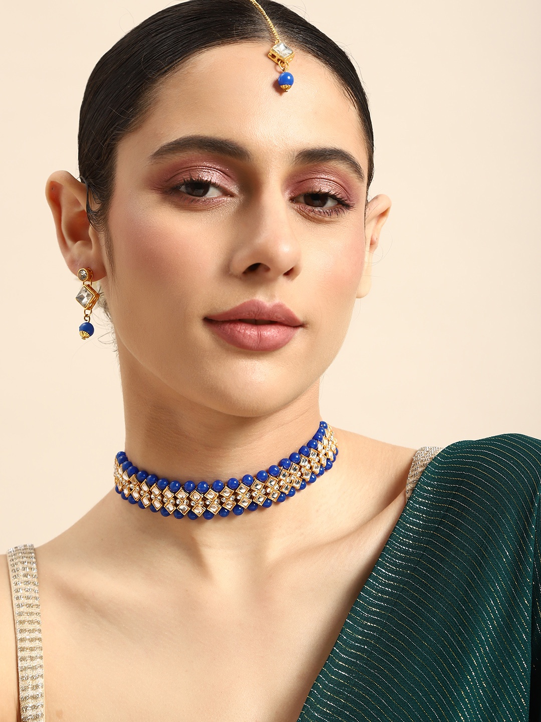 

Anouk Stone-Studded Embellished Jewellery Set With Maang Tika, Gold