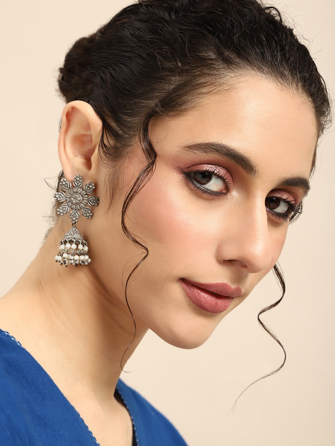 

Anouk Oxidised Dome Shaped Jhumkas, Silver