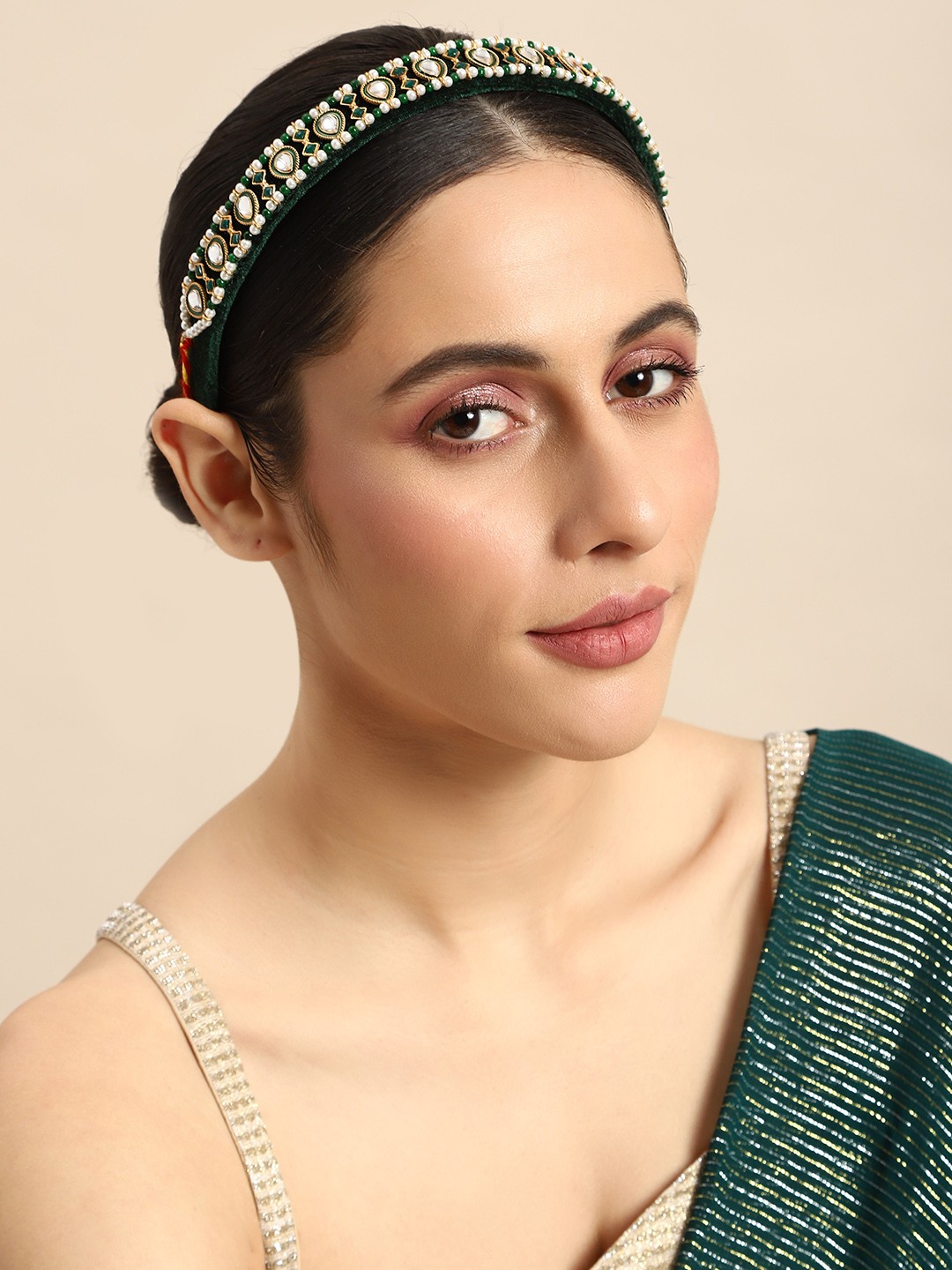 

Anouk Women Embellished Hairband, Green