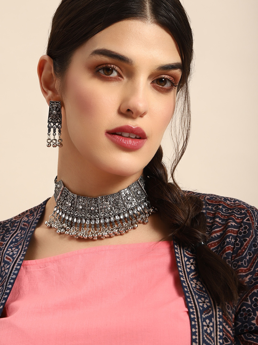 

Anouk Women Oxidised Jewellery Set, Silver
