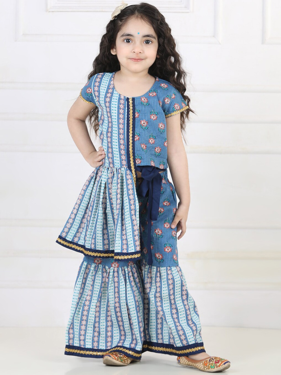 

Here&Now X Kinder KidsGirls Floral Printed Pure Cotton Kurta with Sharara, Blue