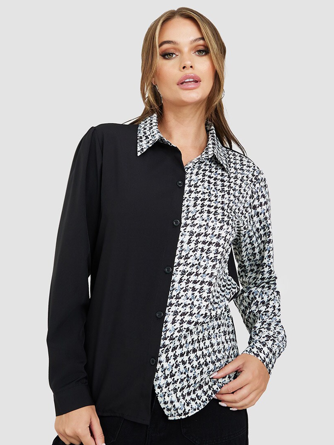 

Styli Women Colourblocked Casual Shirt, Black