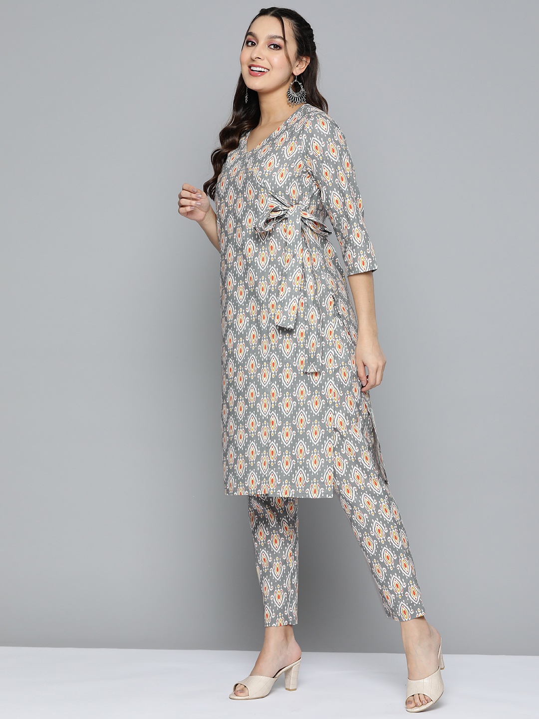 

HERE&NOW Ethnic Motifs Printed Angrakha Pure Cotton Kurta with Trousers, Grey