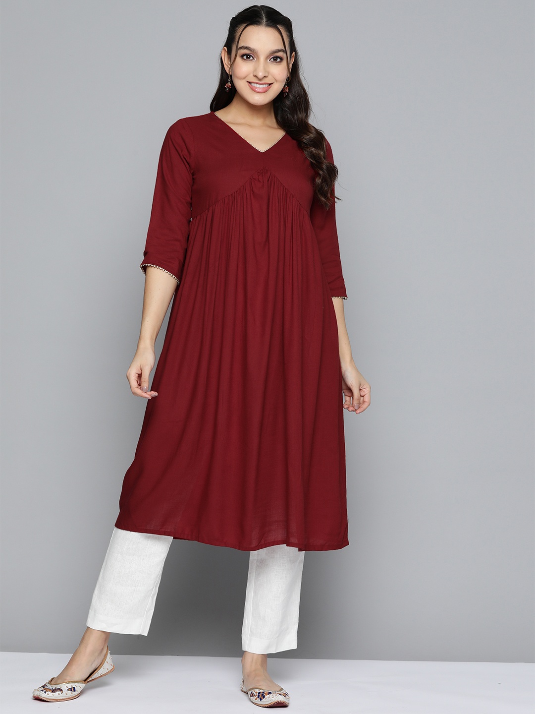 

HERE&NOW V-Neck Gotta Patti A-Line Kurta, Maroon
