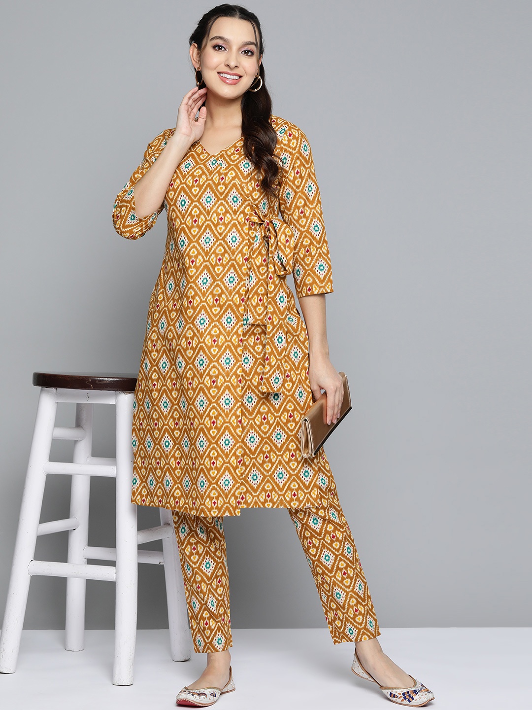 

HERE&NOW Ethnic Motifs Print V-Neck Angrakha Kurta With Trousers, Mustard