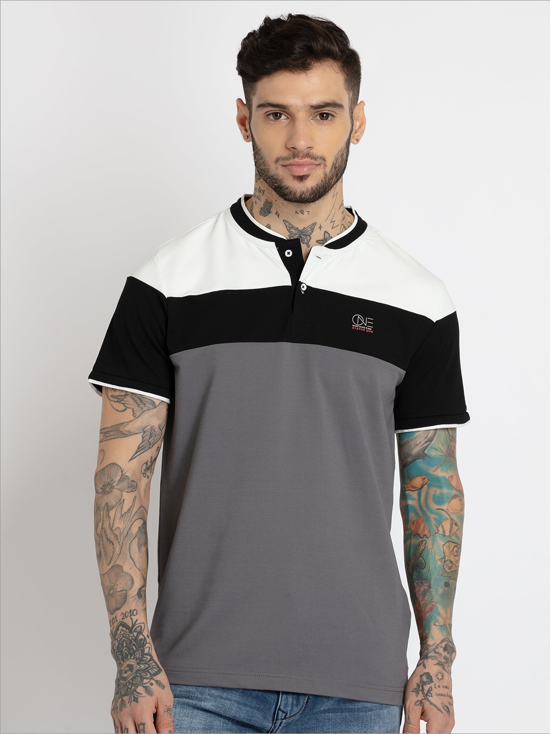 

Status Quo Men Colourblocked Henley Neck Cotton T-shirt, Grey