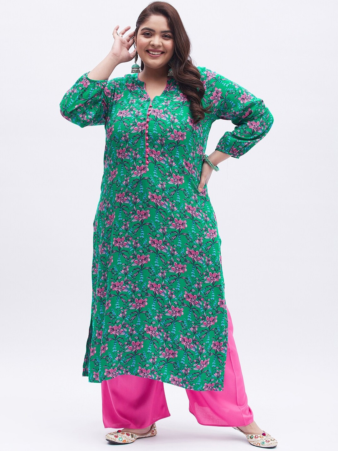 

Tissu Plus Size Floral Printed Kurta with Palazzos, Green