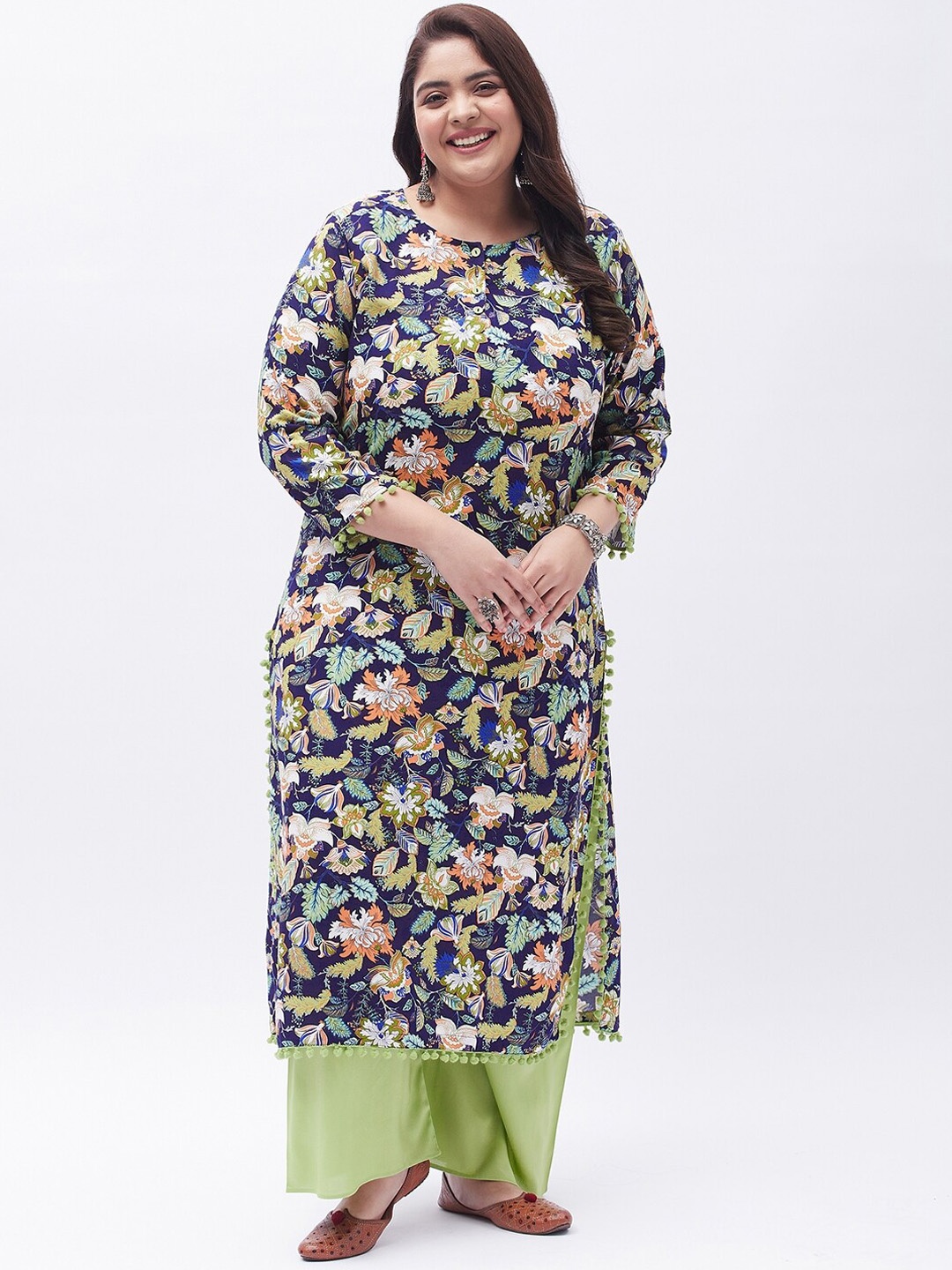 

Tissu Women Plus Size Floral Printed Round Neck Kurta with Palazzos, Navy blue