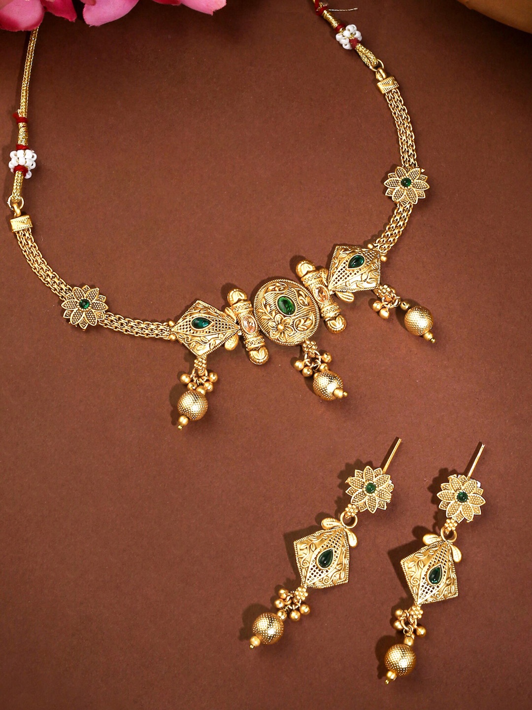 

Yellow Chimes Gold-Plated Stone Studded & Beaded Floral Jewellery Set