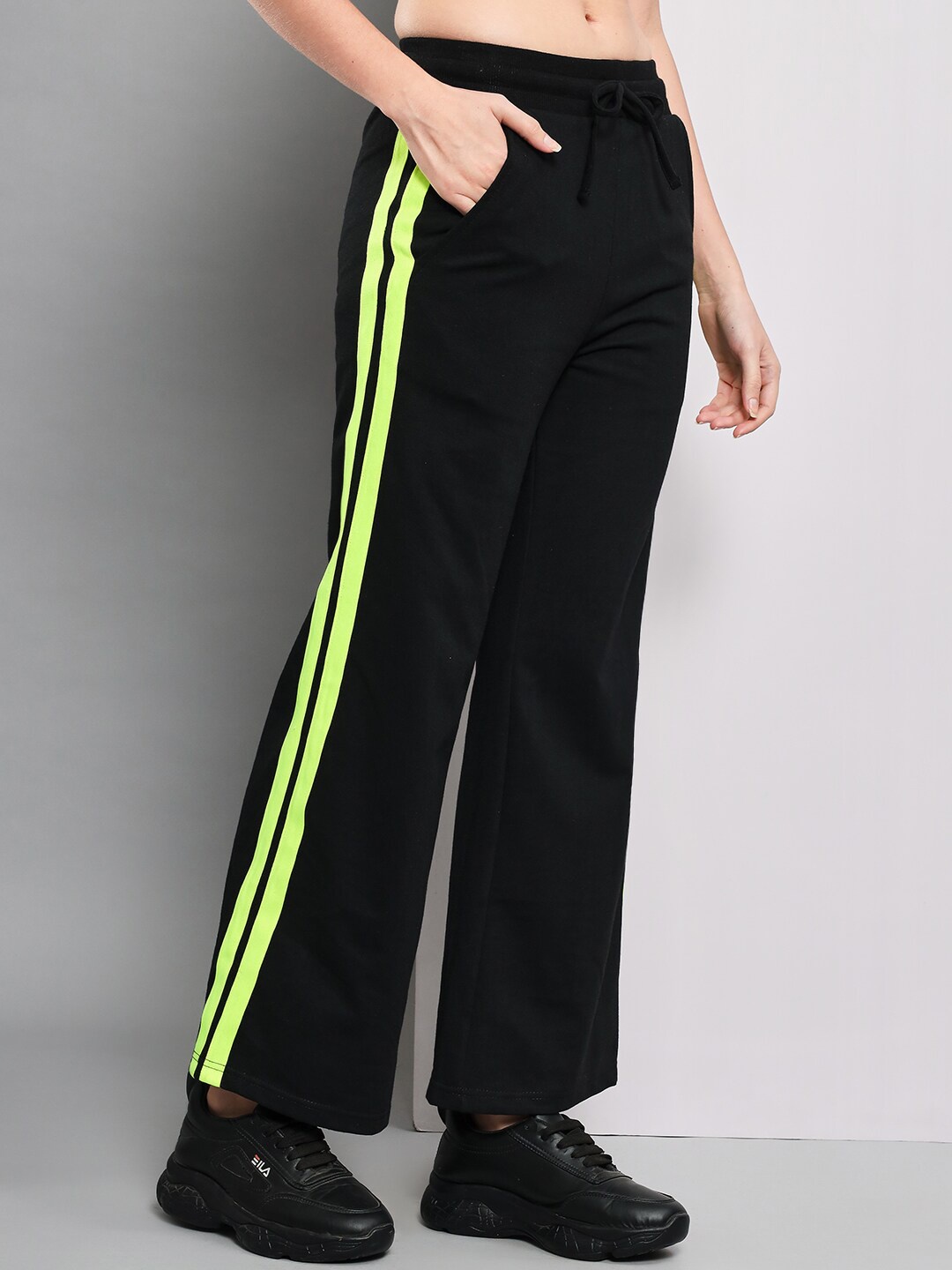 

Q-rious Women Relaxed Fit Cotton Flared Track Pants, Black