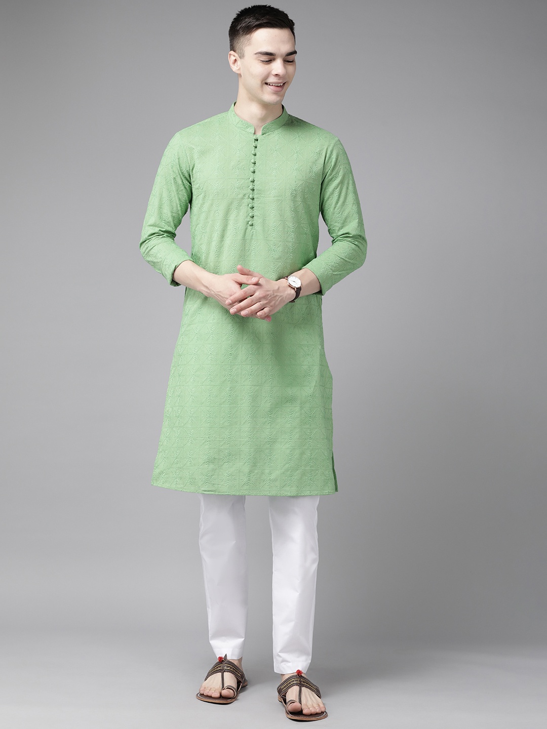 

See Designs Men Ethnic Motifs Embroidered Chikankari Pure Cotton Kurta With Pyjamas, Green