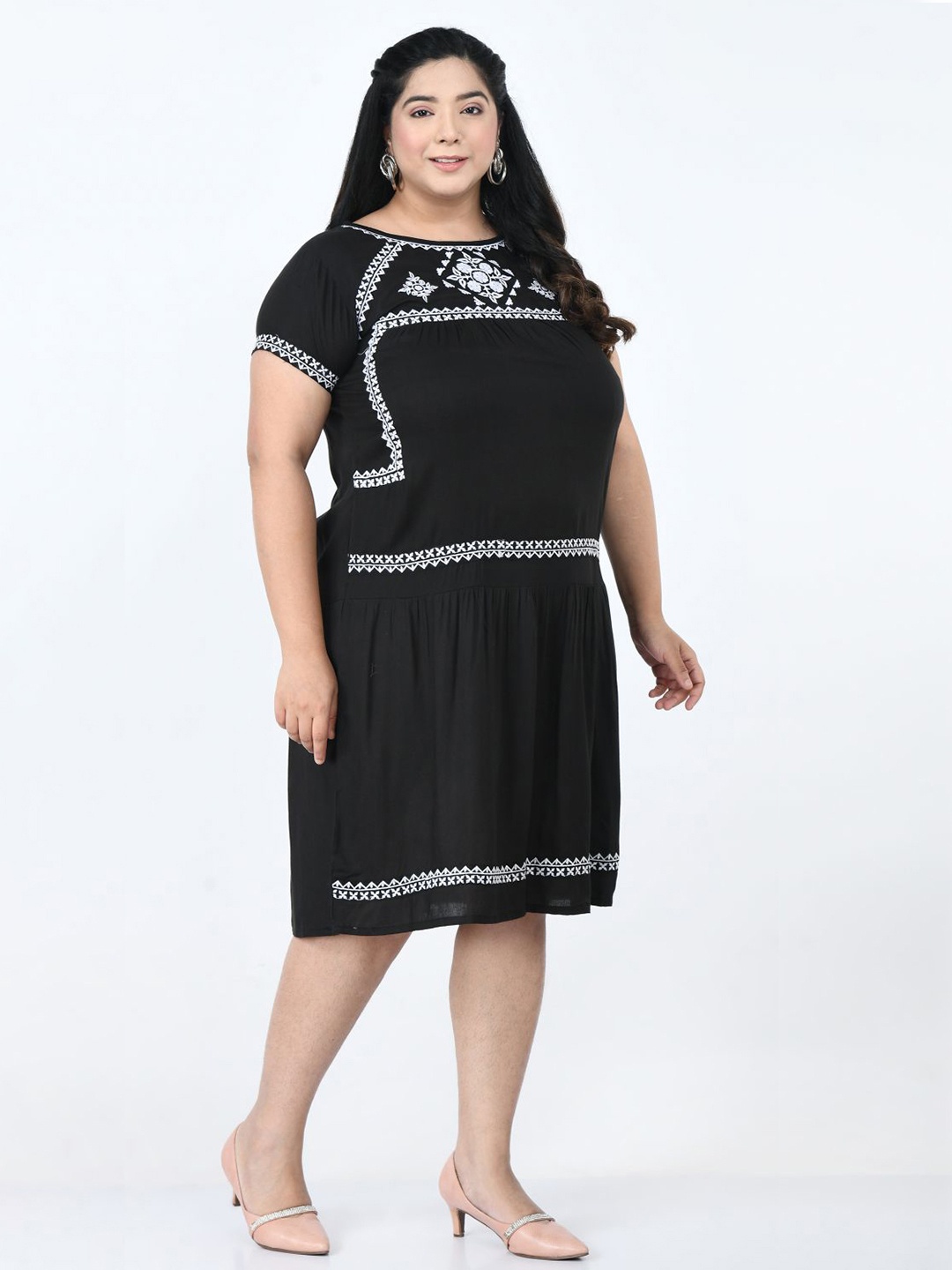 

SAAKAA Ethnic Motifs Dress, Black