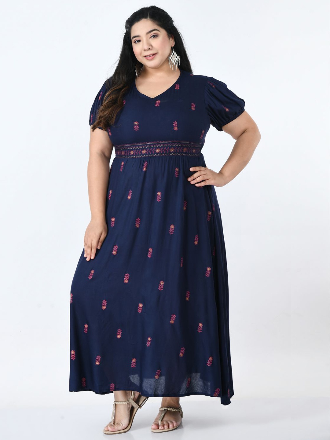 

SAAKAA Plus Size Floral Maxi Dress, Navy blue