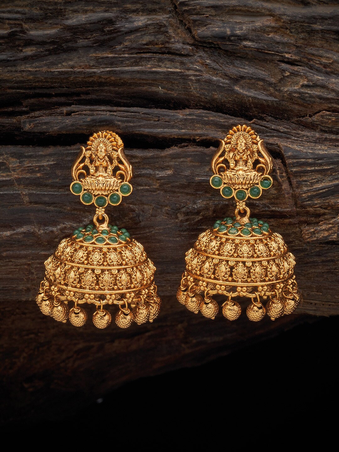 

Kushal's Fashion Jewellery Gold Plated Contemporary Studs Earrings