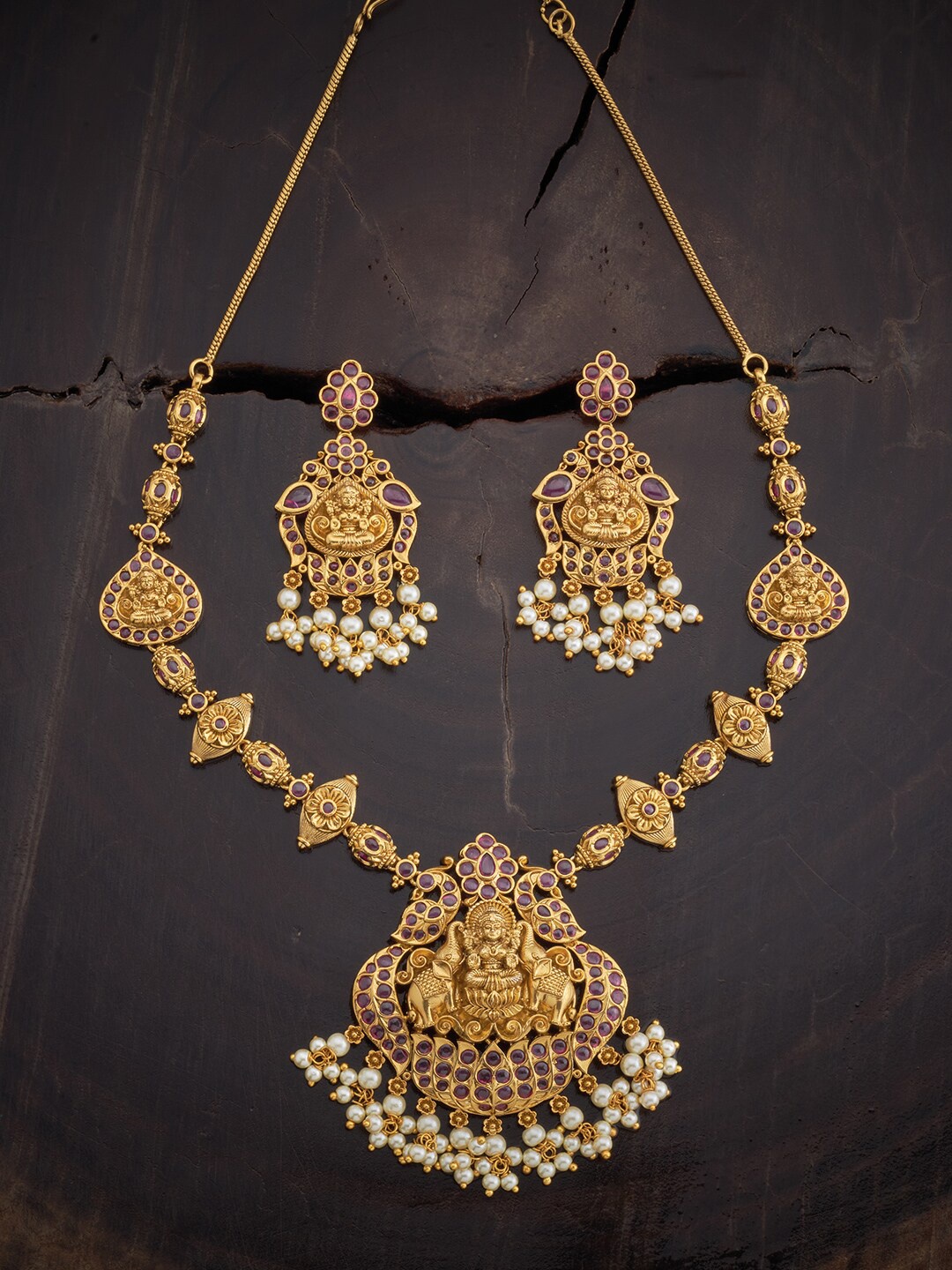 

Kushal's Fashion Jewellery Stone Studded & Beaded Jewellery Set, Gold
