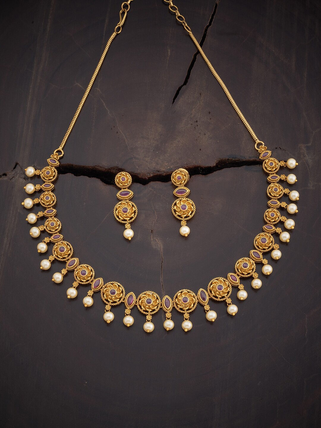 

Kushal's Fashion Jewellery Gold-Plated Stones & Beads-Studded Antique Jewellery Set