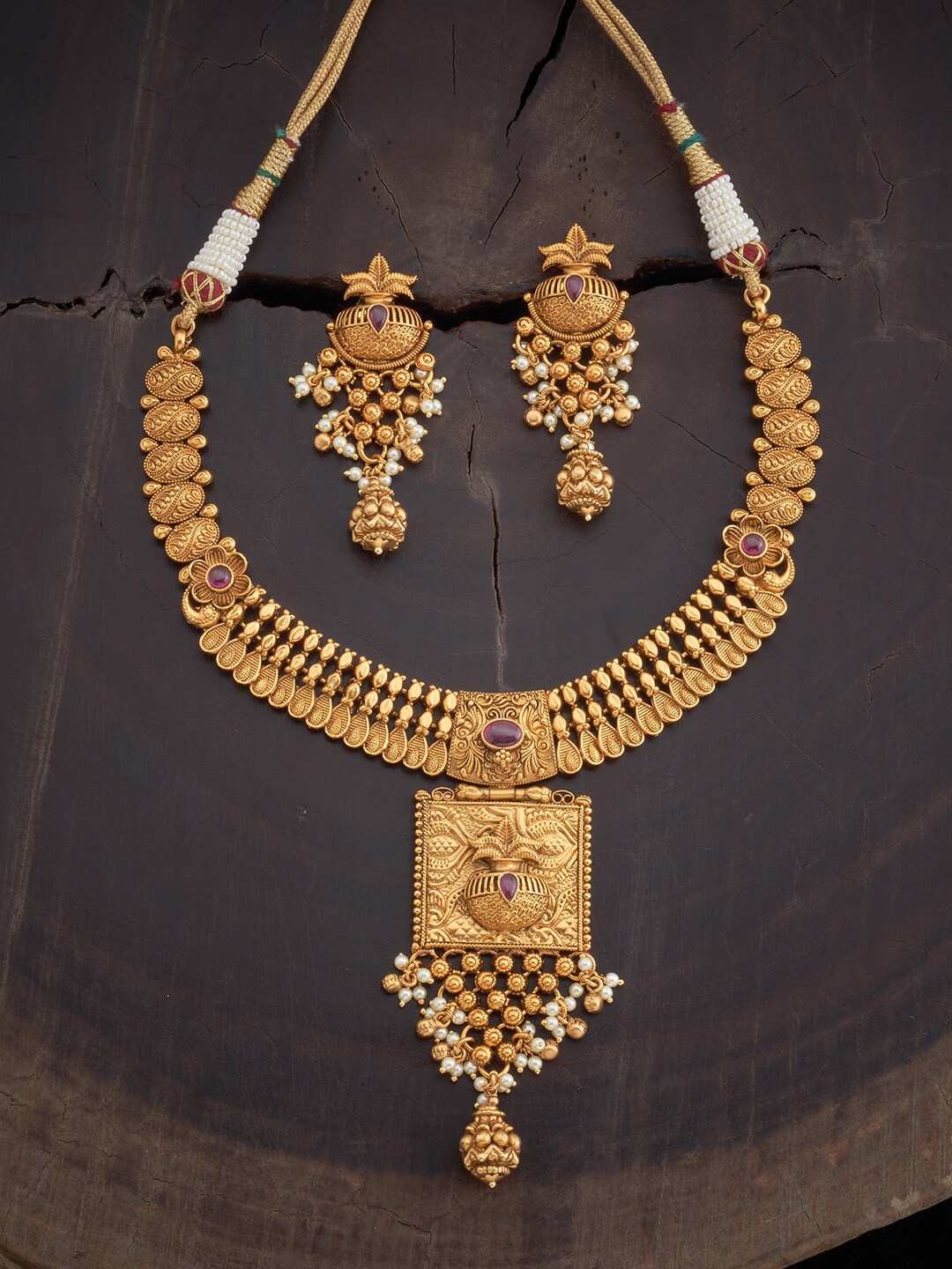 

Kushal's Fashion Jewellery Stone Studded & Beaded Temple Jewellery Set, Gold