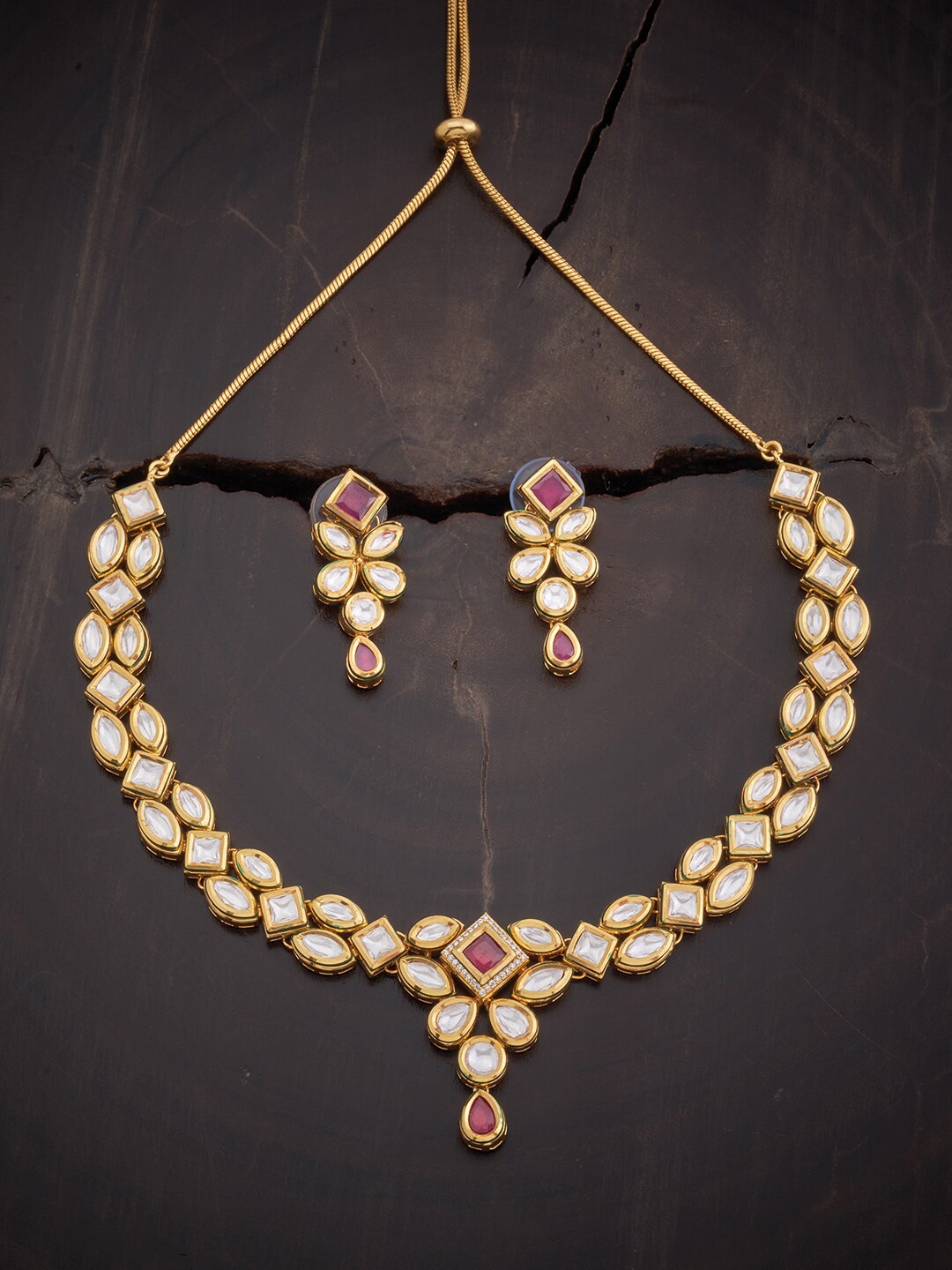 

Kushal's Fashion Jewellery Gold-Plated Kundan-Studded Jewellery Set, Red