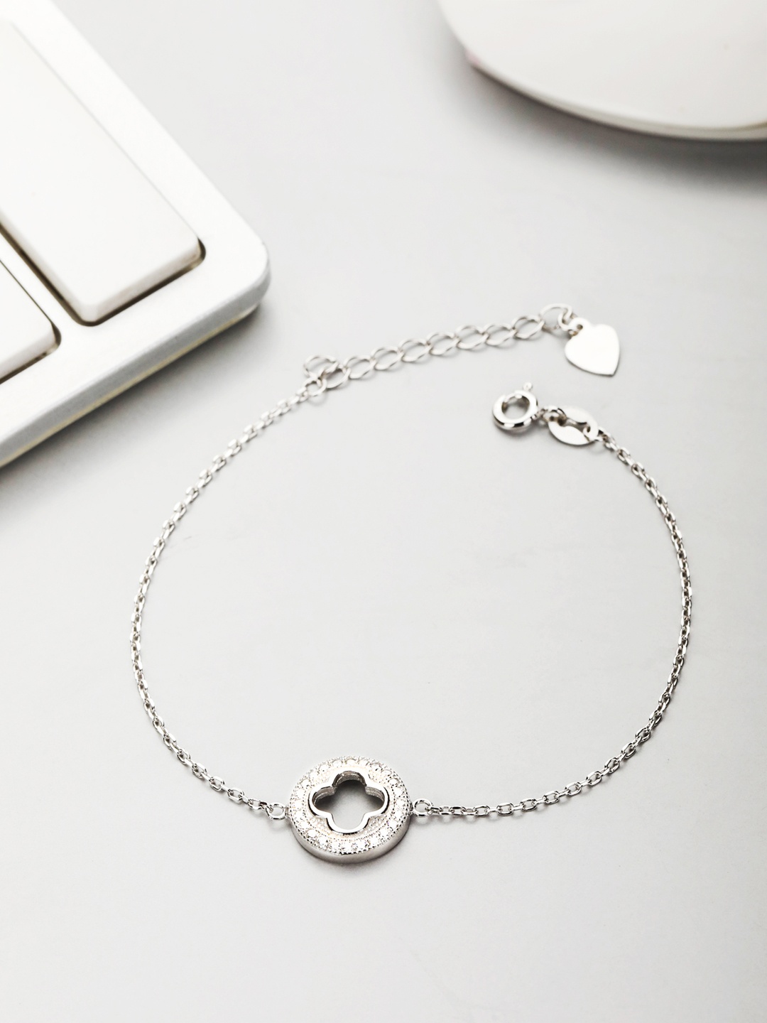 

Zavya Women Sterling Silver Cubic Zirconia Rhodium-Plated Charm Bracelet