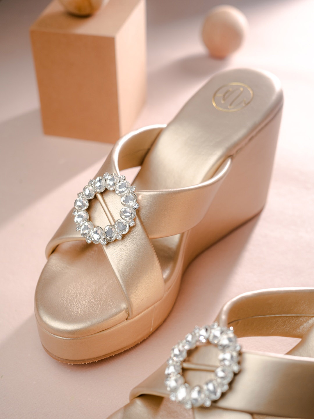 

NR By Nidhi Rathi Embellished Wedge Heels, Gold