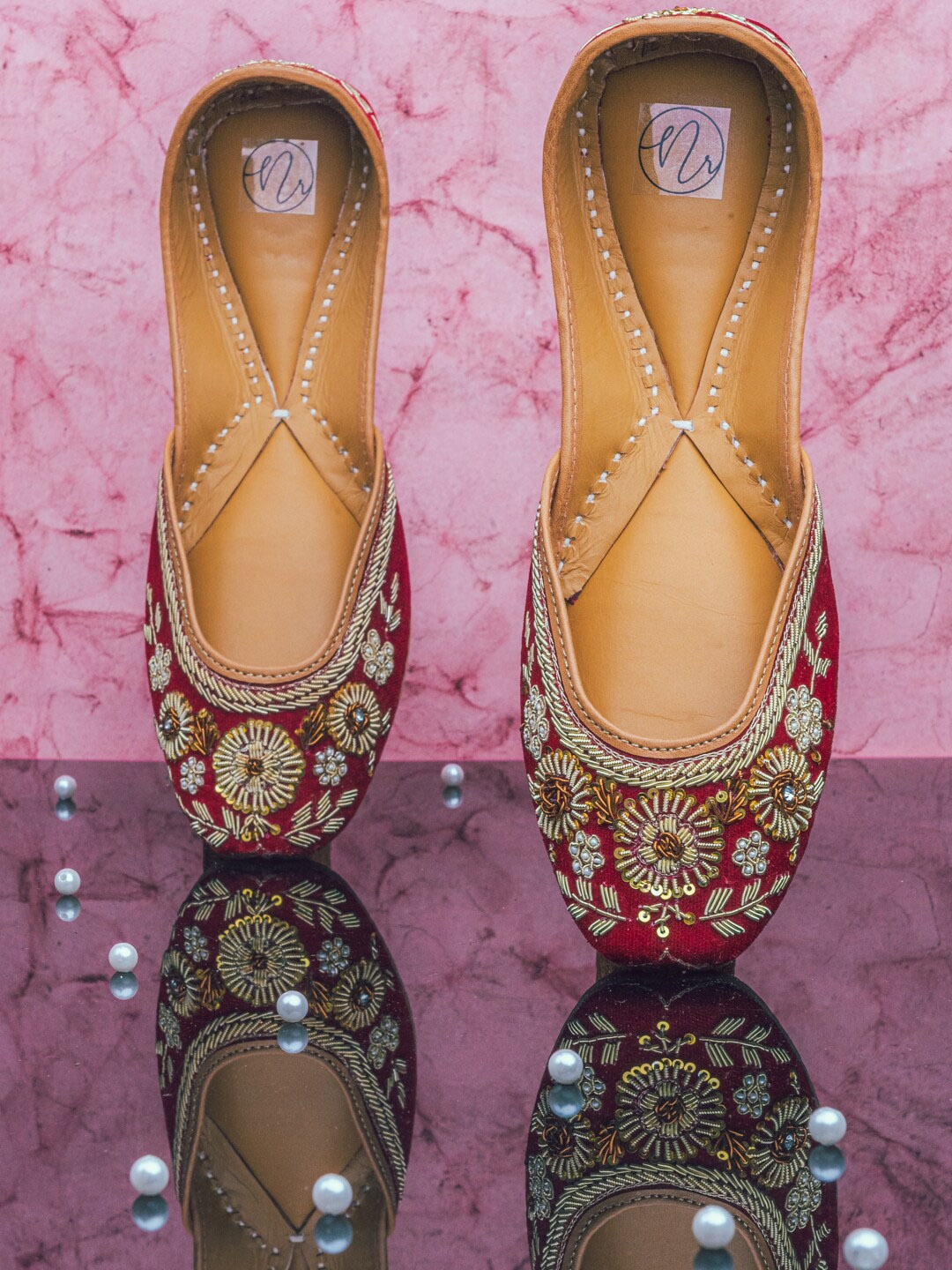 

NR By Nidhi Rathi Women Ethnic Mojaris Flats, Maroon