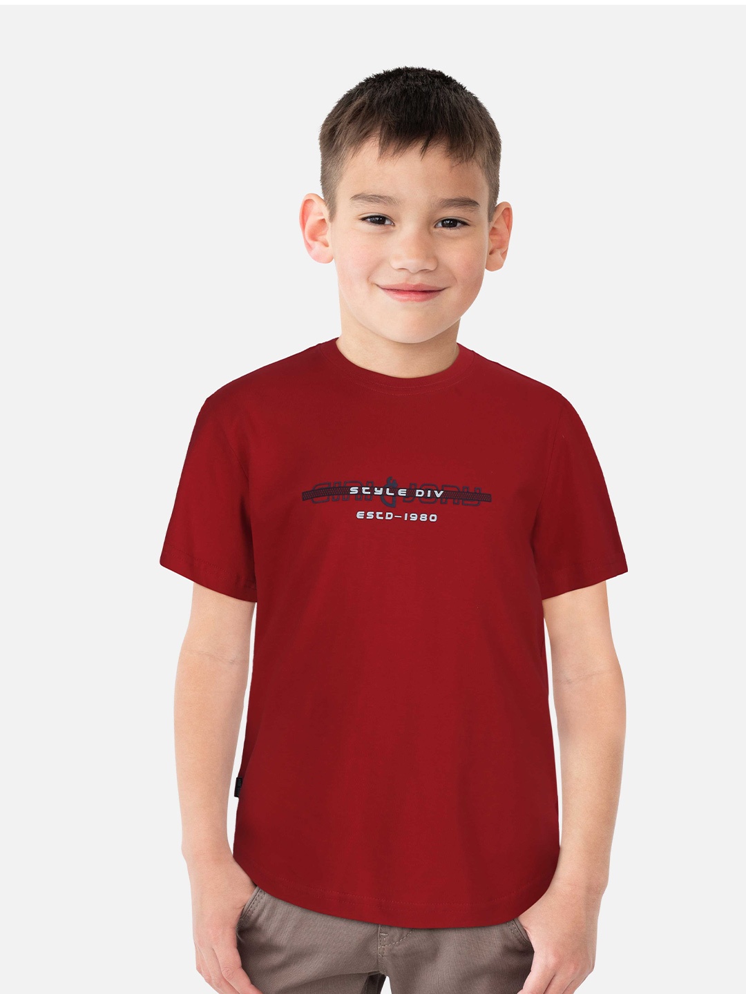 

Gini and Jony Boys Cotton Typography Printed T-shirt, Red