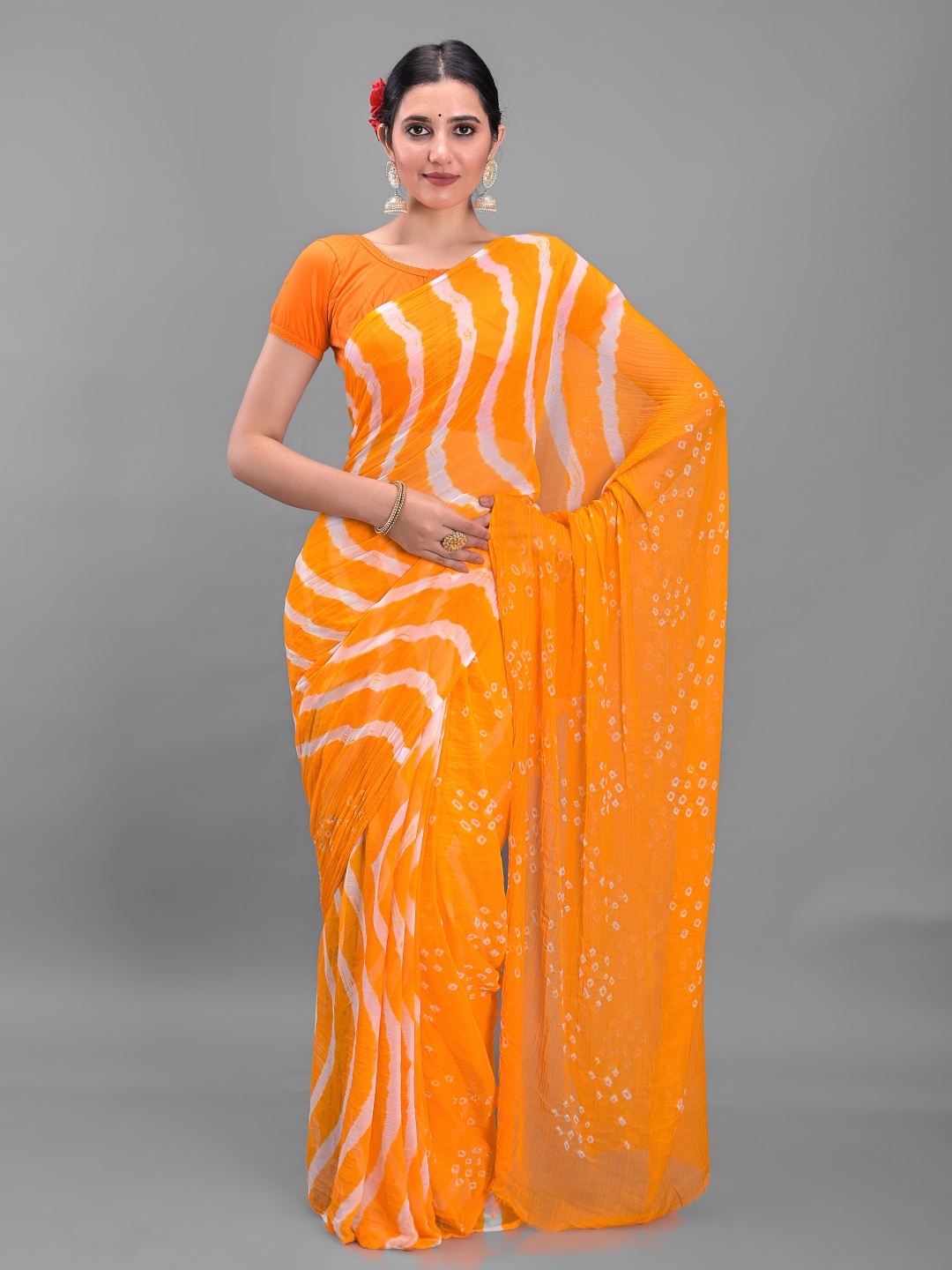 

Apratim Printed Leheriya Saree, Yellow