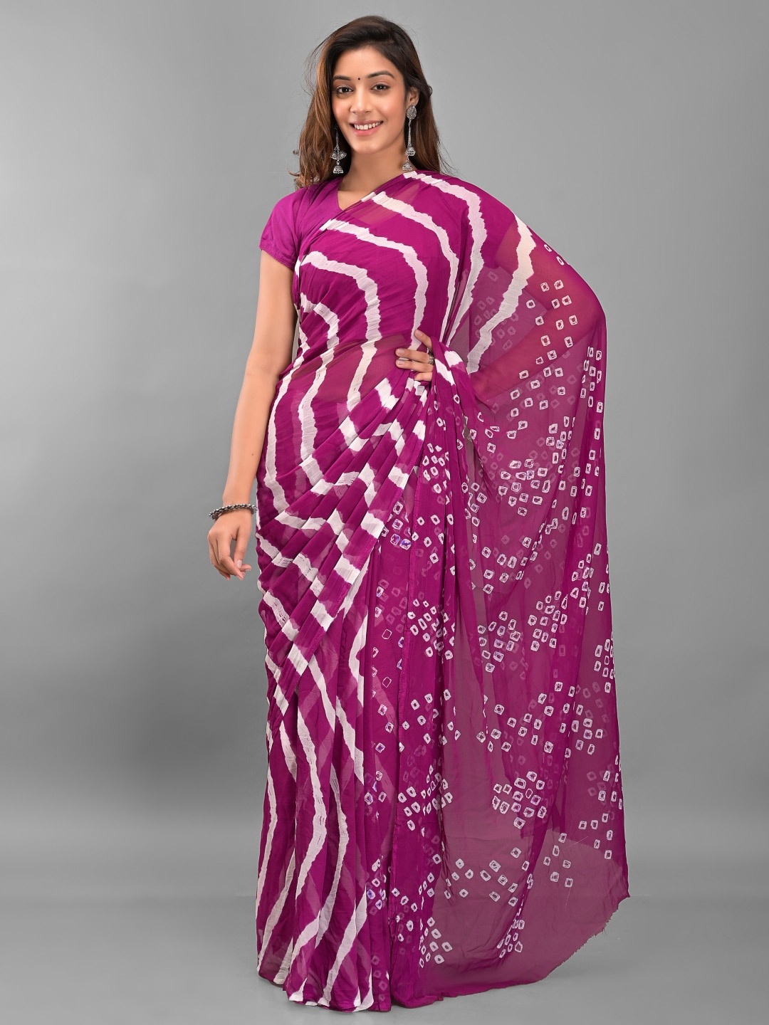 

Apratim Leheriya Chiffon Saree, Magenta