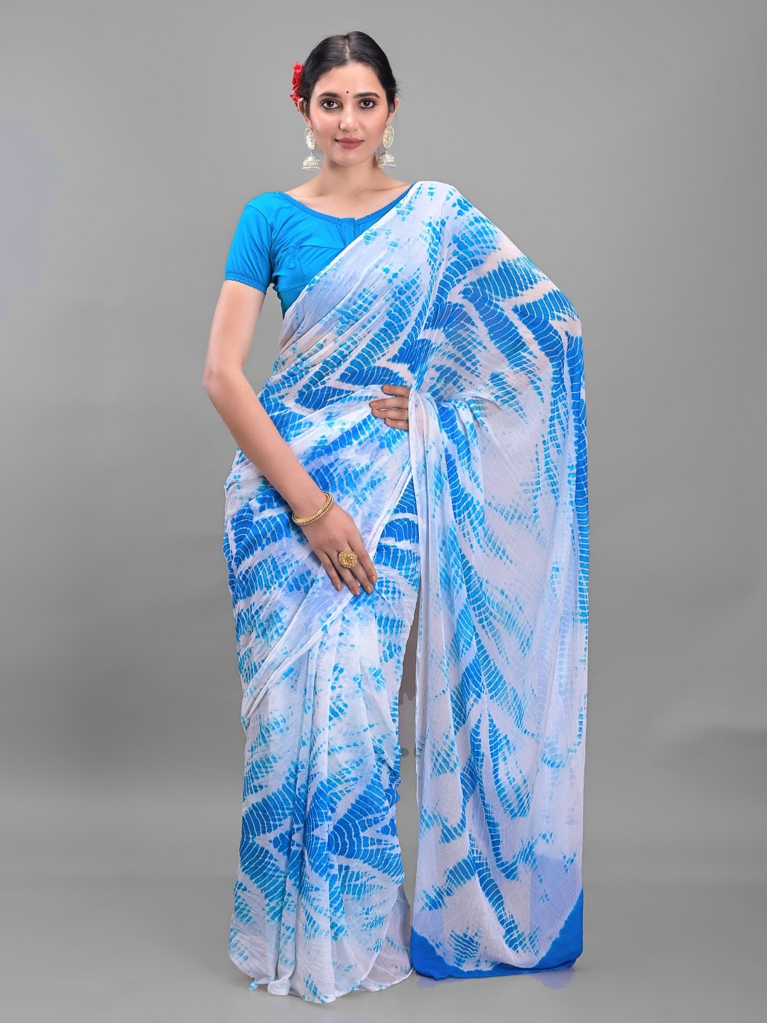 

Apratim Tie and Dye Saree, White